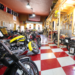 Racing motorcycles, Marquette